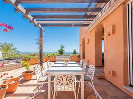 Los Belvederes a Spacious and Luxury Apartment