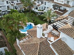 Los Naranjos Beautiful 1 Bedroom Penthouse