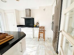Villa Alfredo in Estepona