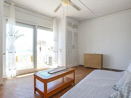 Apartamento Acogedor en Primera Linea Liliane