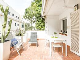 Cuban Green Terrace in Sitges