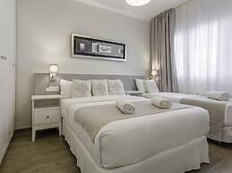 Sitges Centre Mediterranean House 5 Bedroom