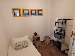 Luminous Flat in Great Location