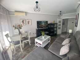 Bonito Apartamento en Centro Ciudad con Garaje