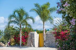 Casa Farlisa Ancient Baglio With Pool and Jacuzzi