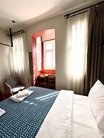 Galata Port Flats Chakra 3