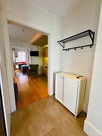 Galata Port Flats Chakra 3