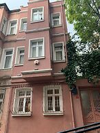 Galata Port Flats Chakra 3