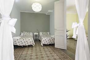 Rambla Paris Apartment