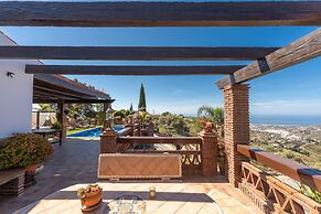 Villa Mediterraneo Villa Mediterraneo Solset