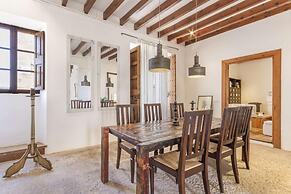 Casa Campomar by Vida Villas