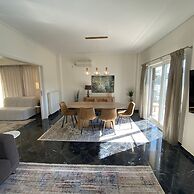 Spacious Glyfada Golf 4BR -near Beach Shops