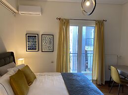 Spacious Glyfada Golf 4BR -near Beach Shops