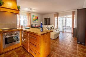 Villa Rosa in Callao Salvaje