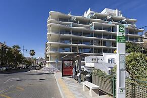 Stunning Seafront Apartment in Carvajal Beach