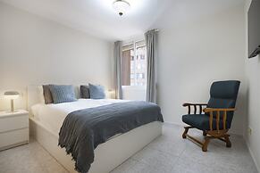 Beachfront Apartment With Seaview Terrace