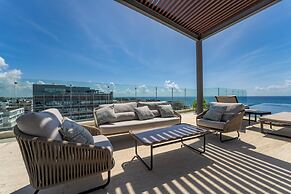 Ph Ocean Lux at Marila Condo