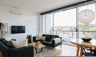 Aquabelle Six - the Perfect Rye Couples Retreat