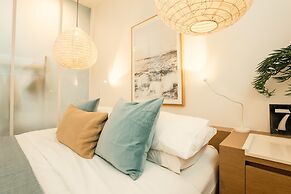 Aquabelle Seven - Couples Retreat That Will Delight
