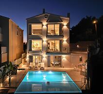 Achillion Luxury Corfu Villa