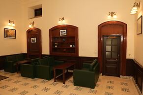 Bliss & Co Manor Mussoorie