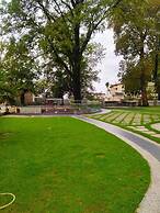 Bliss & Co Manor Mussoorie