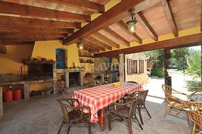 Can Coste by Vida Villas Private Pool Mountain Views Walk to Town