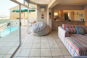 Tasties' Langebaan 8 Sleeper