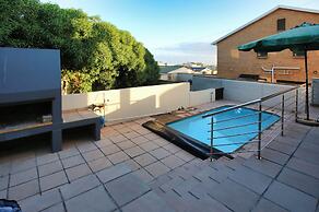 Tasties' Langebaan 8 Sleeper