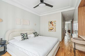 Magnificent Flat - 2br/6p - Champs Elysees