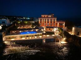 Villa Giada Luxury Boutique Hotel