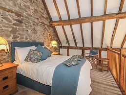 Courtyard Cottage
