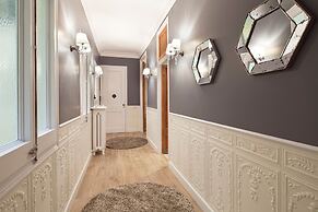 Catalunya Palace Apartment