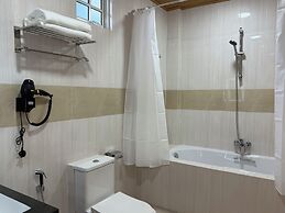 Breeze Haven Surf Retreat