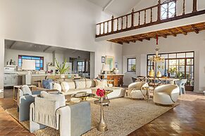 Grand Villa del Mar