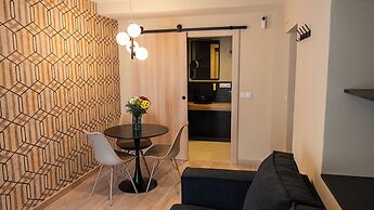 Qazris Suites