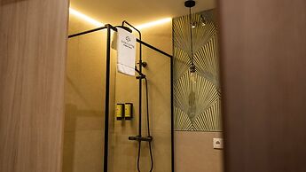 Qazris Suites