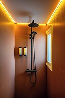 Qazris Suites