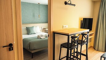 Qazris Suites