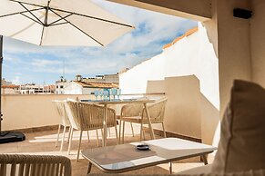 Qazris Suites