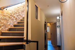 Qazris Suites