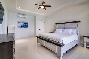 Luxury Oceanfront Villa Fully Staffed