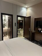 Kayan Serviced Apartments