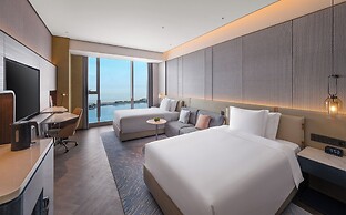 Crowne Plaza Weihai Binhai by IHG