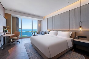 Crowne Plaza Weihai Binhai by IHG