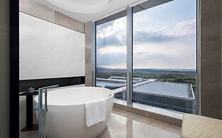Crowne Plaza Weihai Binhai by IHG