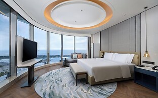 Crowne Plaza Weihai Binhai by IHG