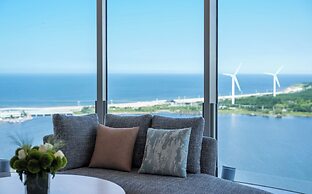 Crowne Plaza Weihai Binhai by IHG