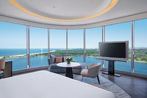 Crowne Plaza Weihai Binhai by IHG
