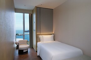 Crowne Plaza Weihai Binhai by IHG